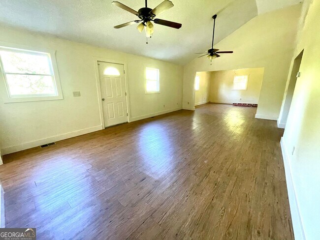 Building Photo - 76 Mt Pleasant Church Rd