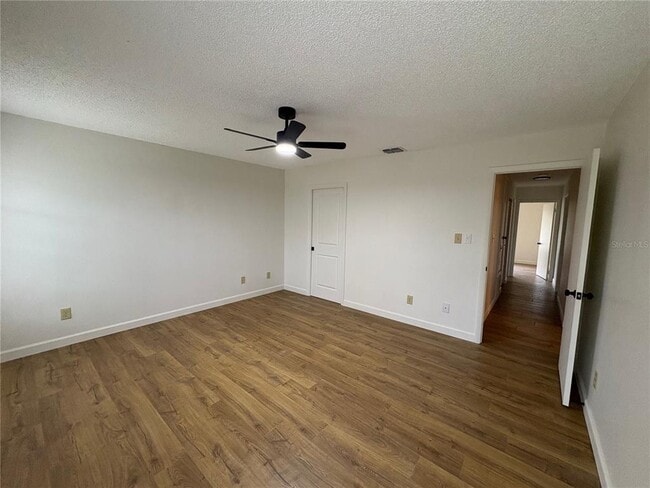 Building Photo - 4824 Gallant Ln