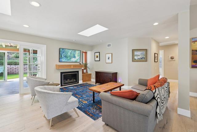 Building Photo - 1767 Woodbine Pl