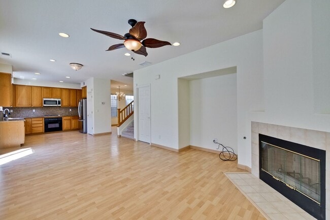 Building Photo - Spacious 4-Bedroom Home on Private Cul-De-Sac | No HOA | Custom Closets, New Floors & Lush Backya...