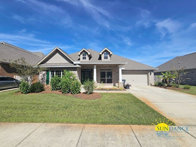Building Photo - Spacious 5-Bedroom Home in Desirable Peach Creek, Minutes from the Beach!