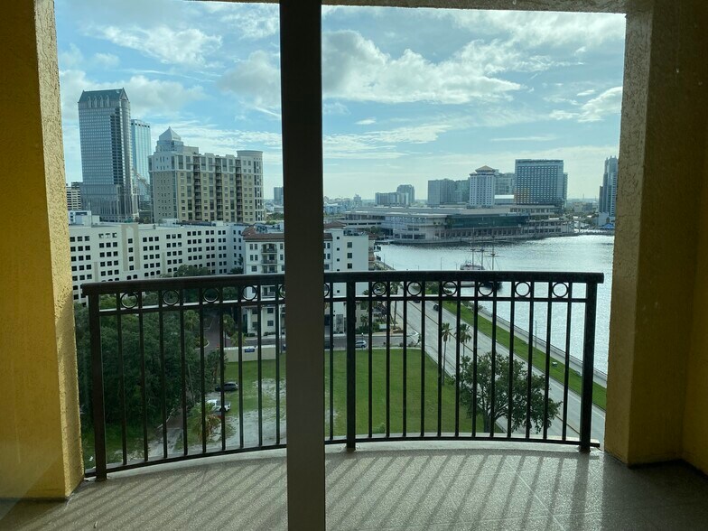 Building Photo - 345 Bayshore Blvd