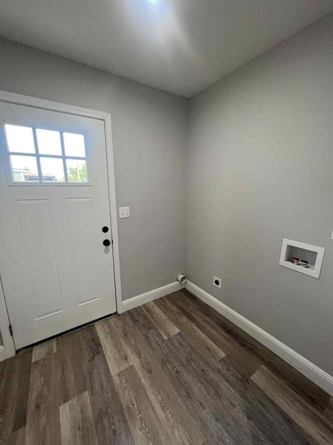 Building Photo - For Rent in Webb City – Brand New Home! 3 ...