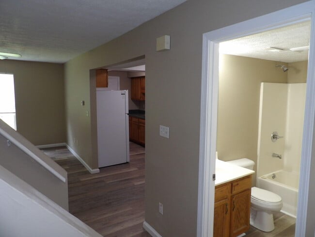 Building Photo - 326 Bypass Plaza Dr