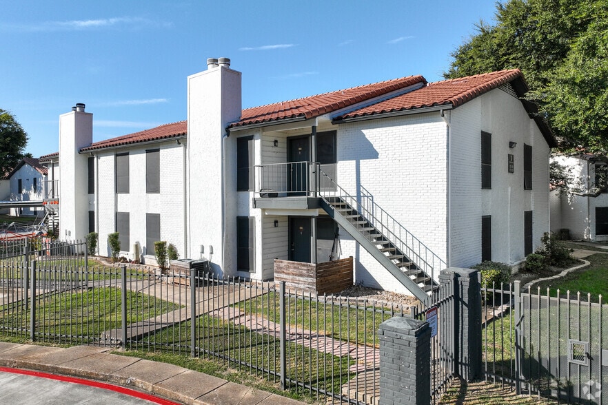 Primary - Athena Apartments