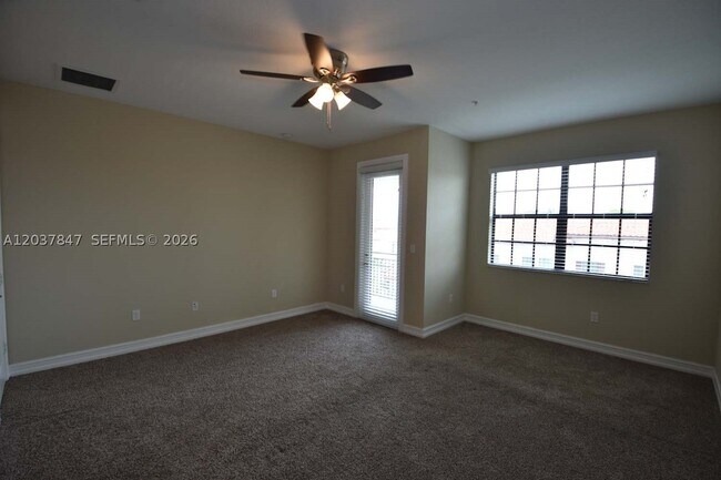 Building Photo - 11671 SW 13th Ct
