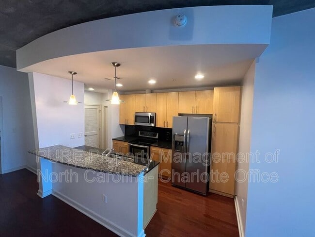 Building Photo - 210 N Church St