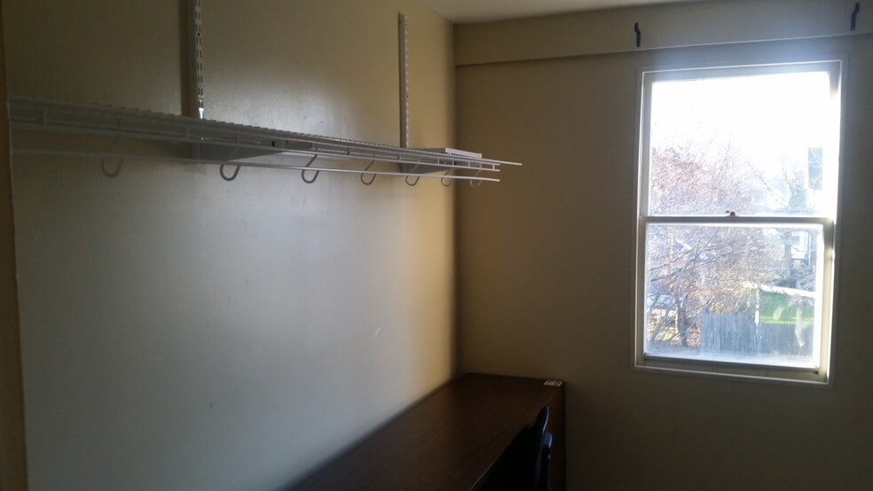 Bed 4 - 122 West Arch Street