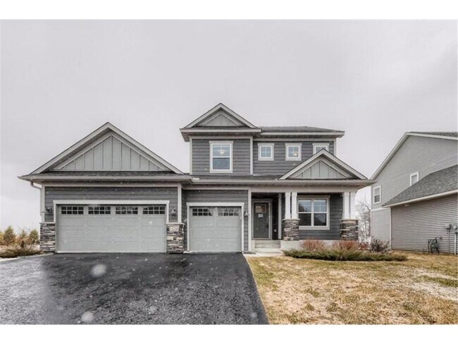 Primary Photo - 14264 River Hills Pkwy