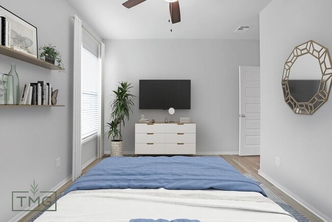 Building Photo - New Listing! Enclave at Parker Village!