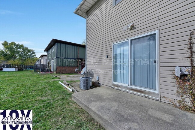 Building Photo - 3071 Rotunda Ct S