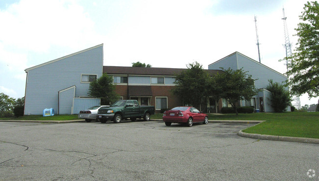 Building Photo - Liberty Plaza Apartments