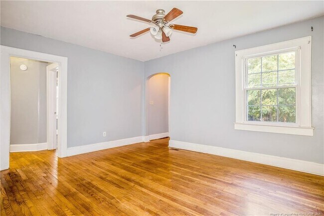 Building Photo - 727 Greenland Dr