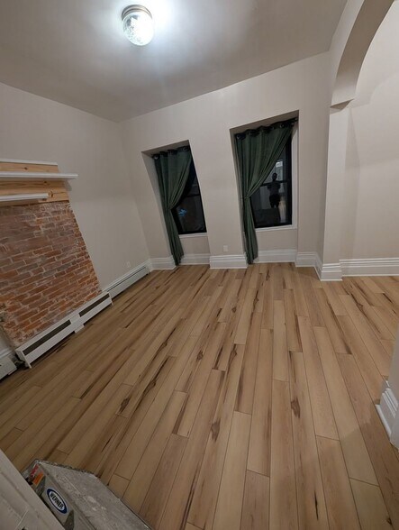 Building Photo - 244 Virginia St