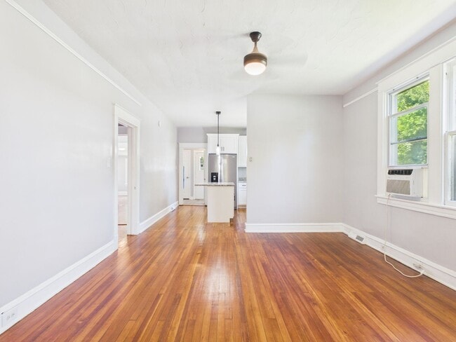 Building Photo - 1614 N 19th St