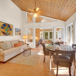 Building Photo - 17 Mohawk Trail