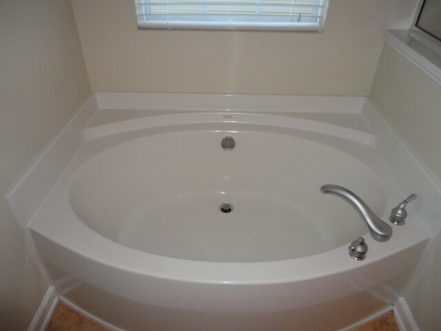 Building Photo - 4461 Garden Club St