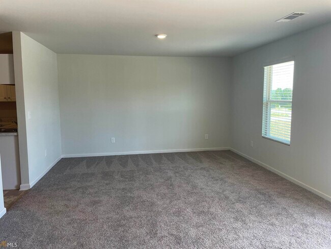 Building Photo - 5137 Shirley Ct