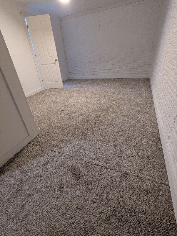 Building Photo - 2944 E Madison St