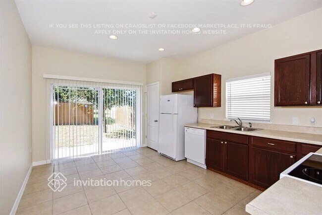 Building Photo - 5224 Lorilawn Dr