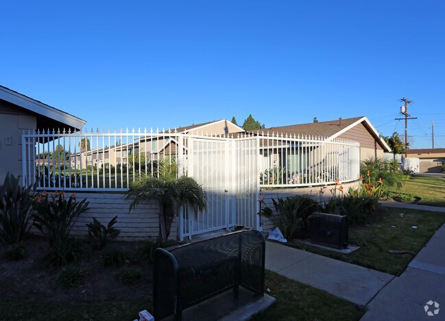 Building Photo - O.C. Apartments