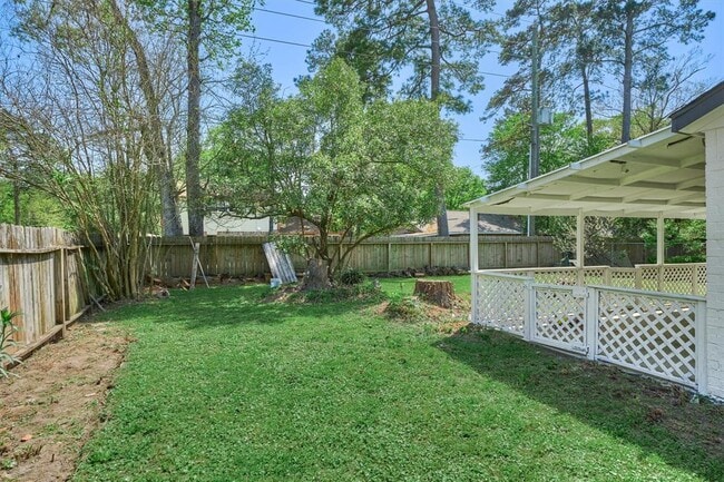 Building Photo - 3503 Dawnwood Dr