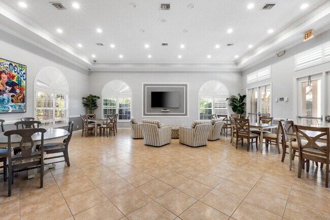 Building Photo - Beautiful 4BR Home in Gated Wellington Shores | Fenced Yard | Resort-Style Amenities