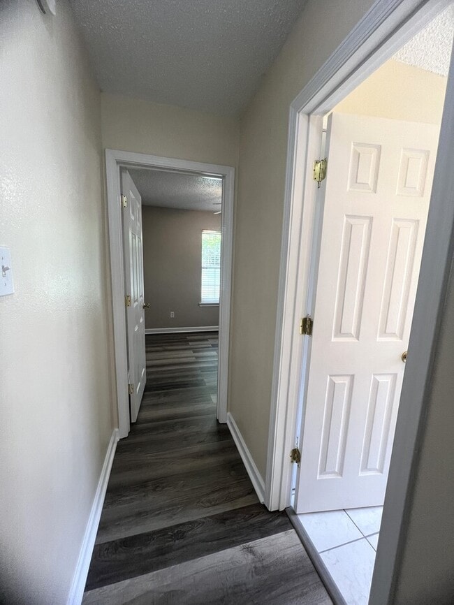 Building Photo - 1421 Spruce St