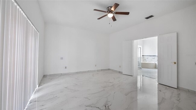 Building Photo - 7843 St Andrews Cir
