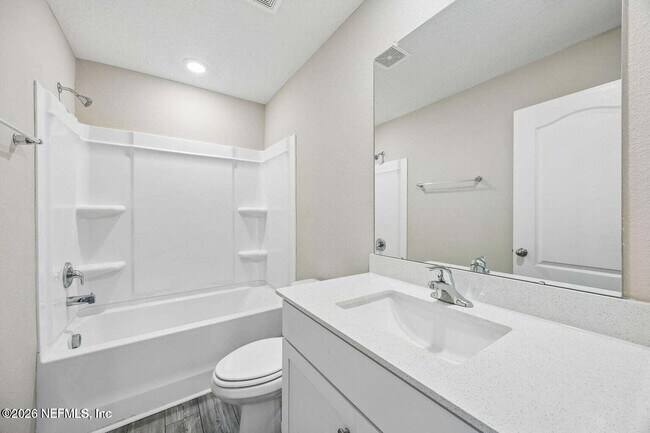 Building Photo - 123 Sailors Landing Ct