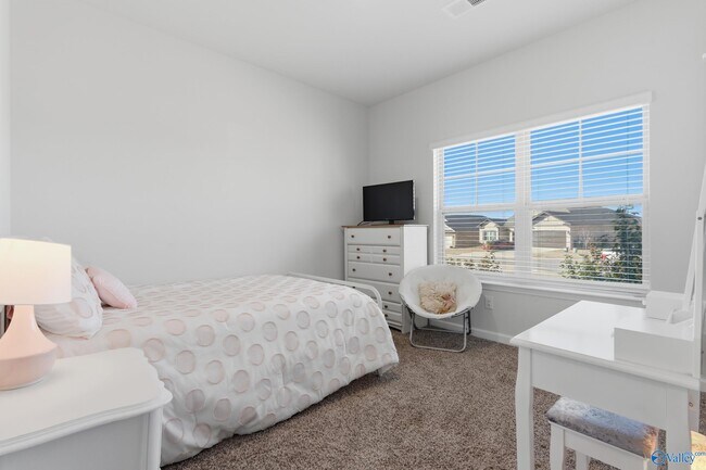 Building Photo - 7005 Nearpath Dr NW