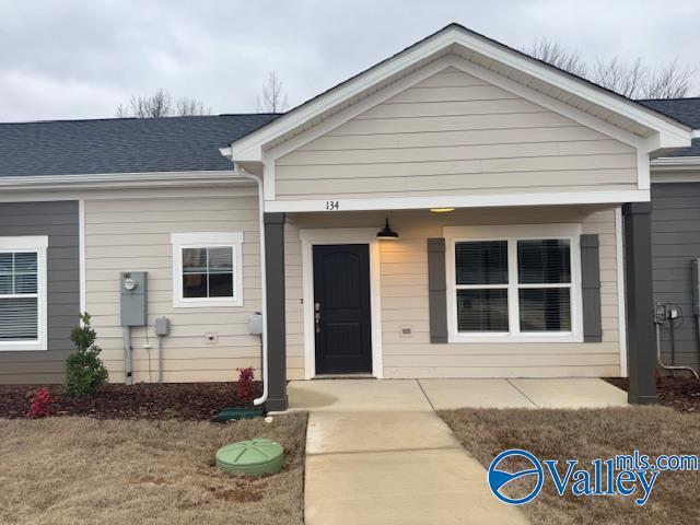 Building Photo - 134 Foster Wy Dr