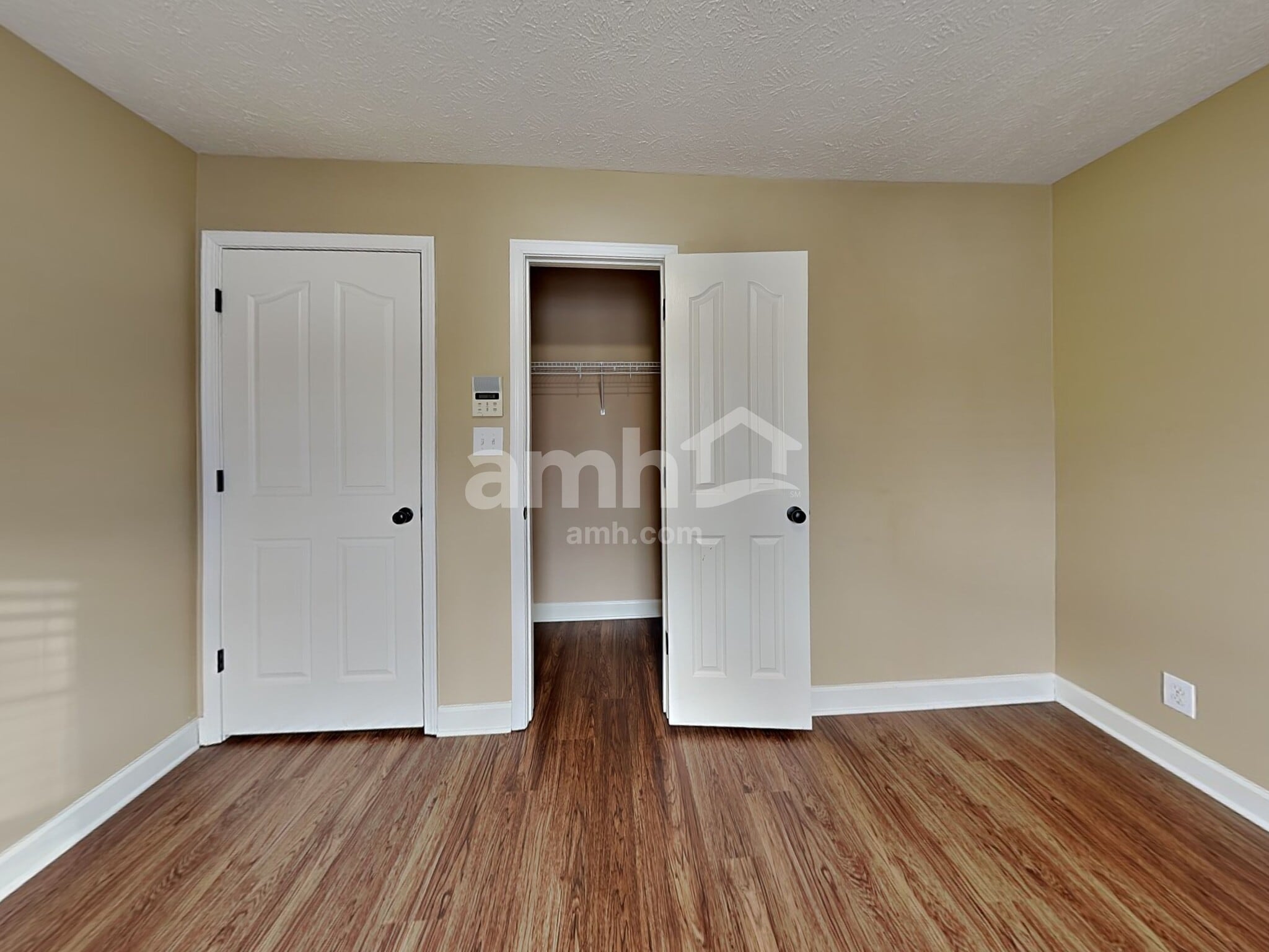 Building Photo - 1116 Chinook Cir