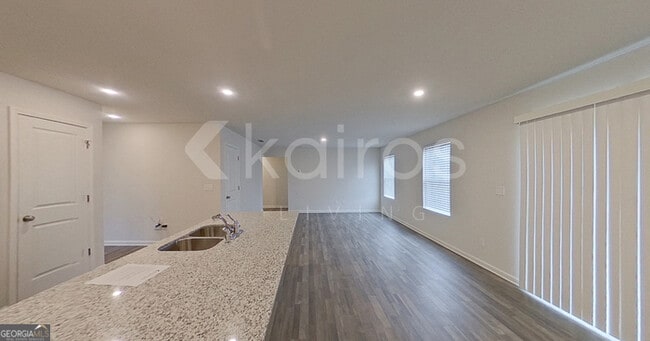 Building Photo - 108 Rock Run Trl