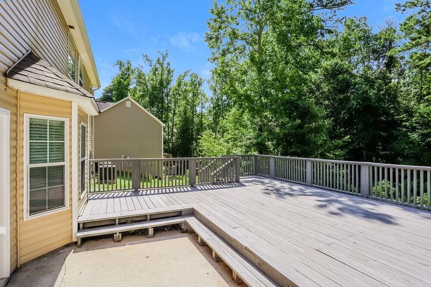 Building Photo - 625 Blueangel Dr