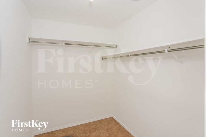 Building Photo - 2304 Paddle Creek