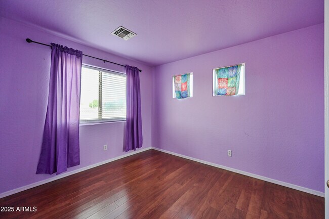 Building Photo - 10950 W Royal Palm Rd