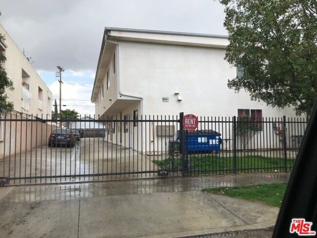 Building Photo - 6640 Irvine Ave