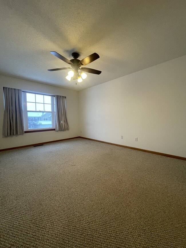 Building Photo - 17041 Embers Ave