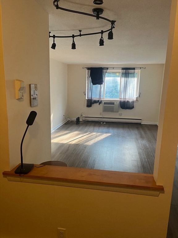 Building Photo - 131 Mellen St