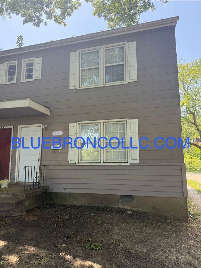 Building Photo - 1110 N Union St