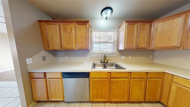 Building Photo - 2324 Trace Meadows