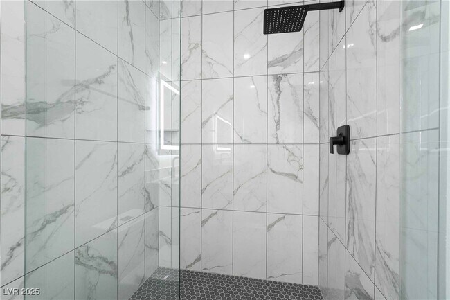 Building Photo - 45 Maleena Mesa St