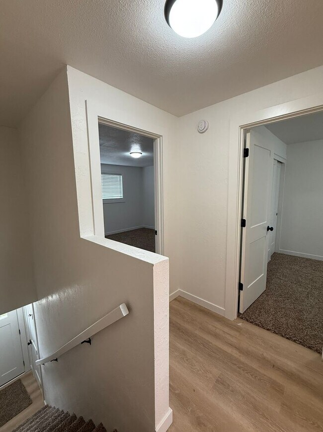 Building Photo - 4012so