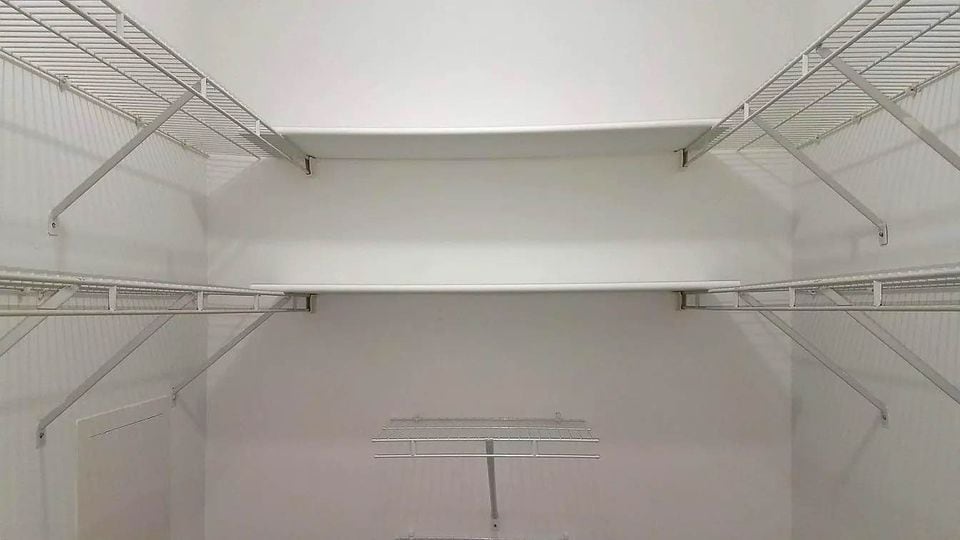 master-walkin-closet-3 - 305 Dresher Woods Dr