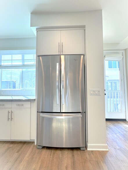 Kitchen/Refrigerator - 2729 Sunrise Way