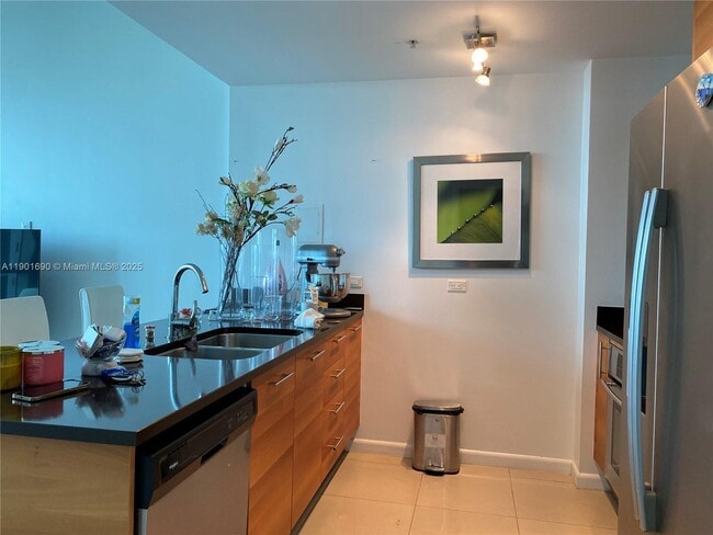 Building Photo - 3301 NE 1st Ave