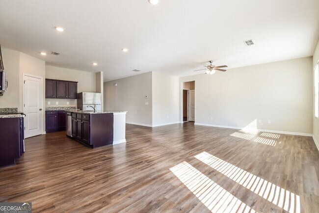 Building Photo - 3875 Newbury Pl Dr