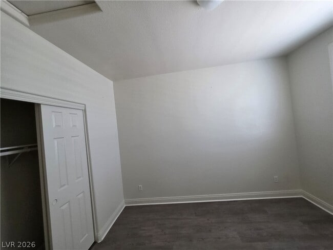 Building Photo - 9622 Staff Ln