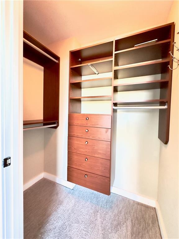 Building Photo - 3338 Peachtree Rd NE